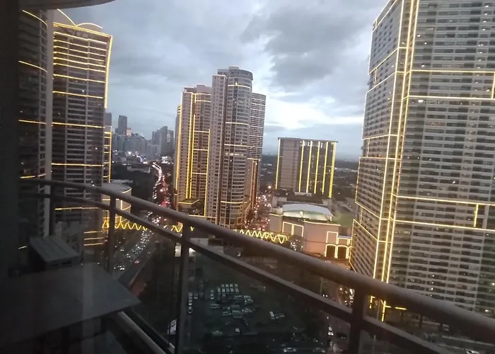 Aveline Aesthetic Skydeck View Acqua Private Residences Near Rockwell Makati * Manila